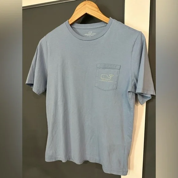 Vineyard vines shirt - Picture 3 of 5